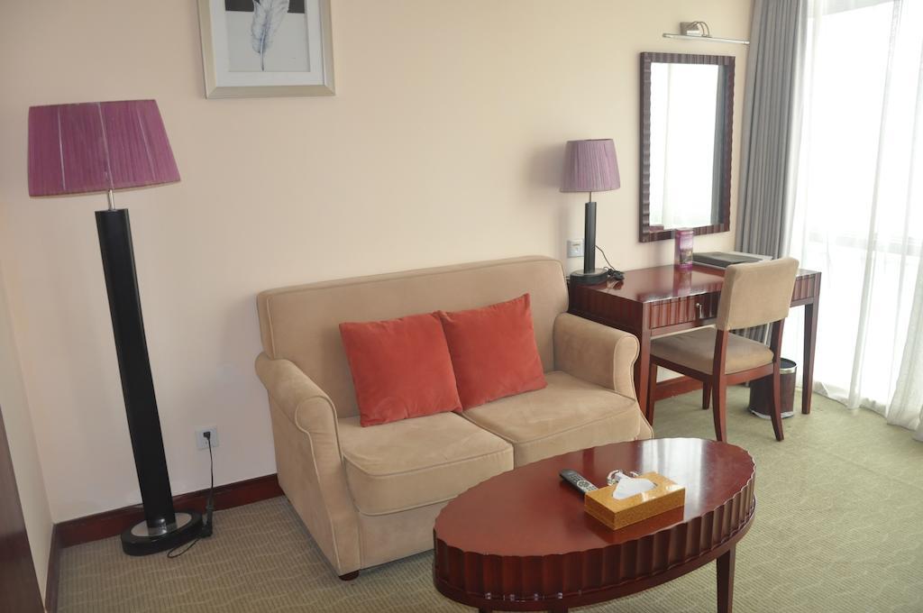 Starway Hotel Silver Zhuhai Oda fotoğraf